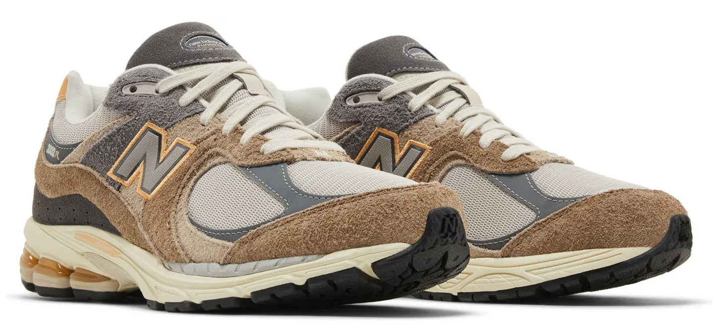 New Balance 2002R 'Mushroom Hazy Peach' Sneakers - Size 9M