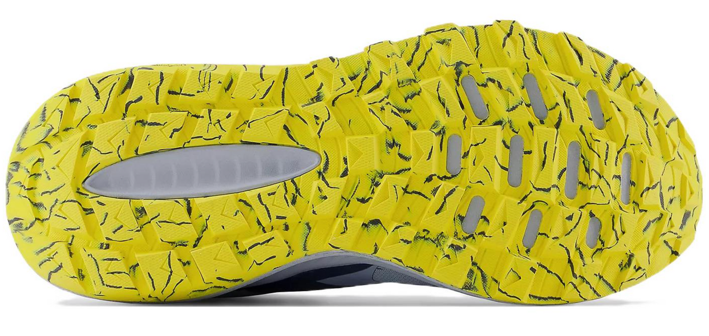 New Balance Women's DynaSoft Nitrel V5 'Light Honeycomb' Wide Sneakers - Size 8W