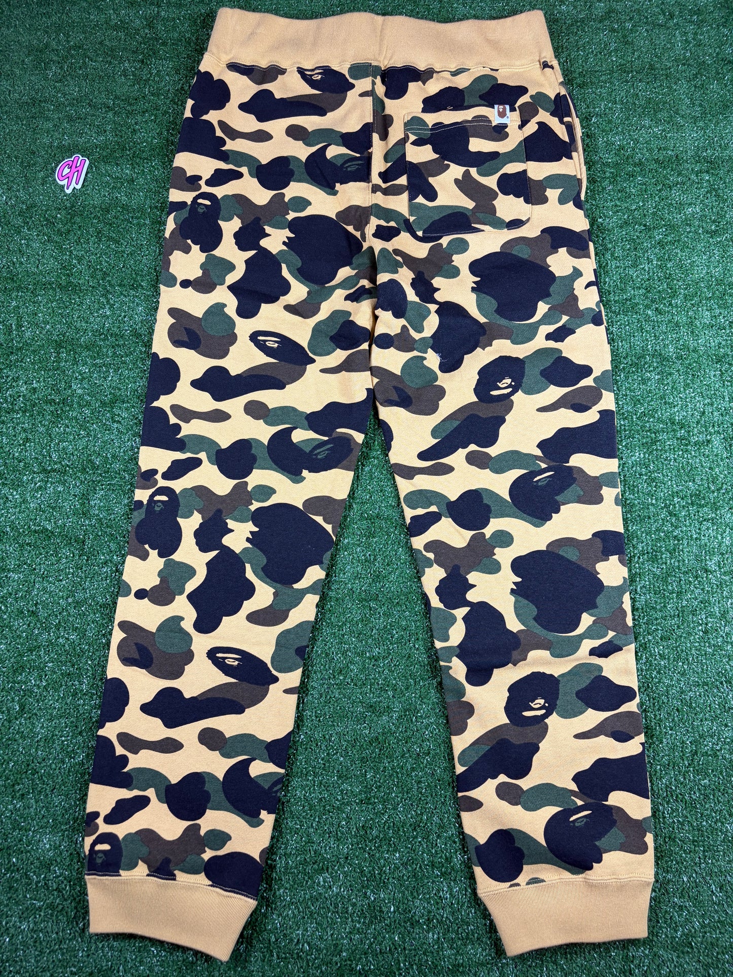 Bape 1st Camo Shark Slim Sweat Pants SS22 Size Large