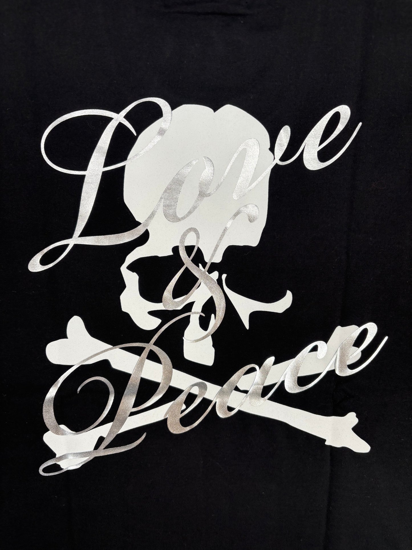 Mastermind World 'Love & Peace' Black T-Shirt Size Medium (MSRP: $889.00)