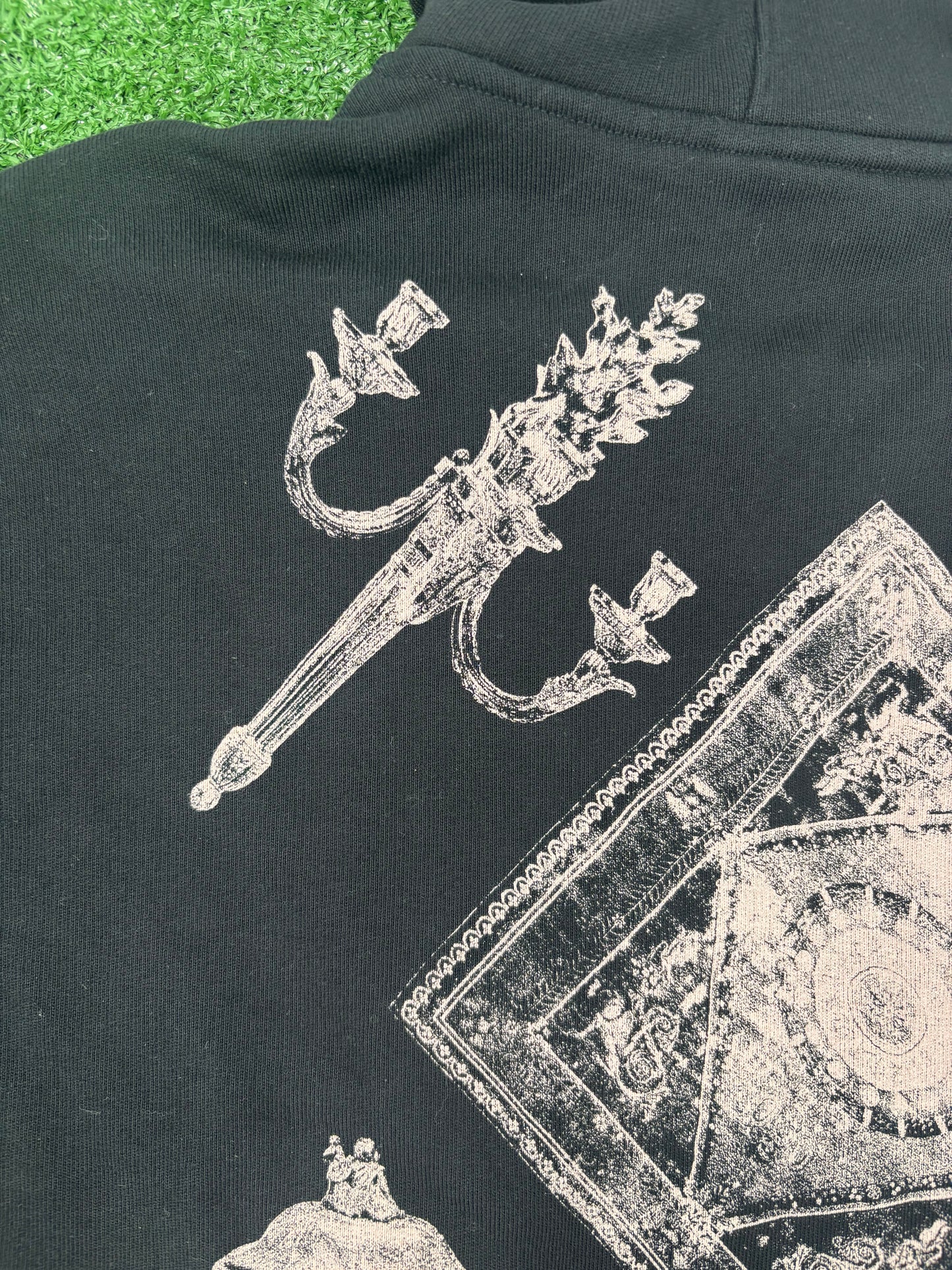 Givenchy Men's Boxy 'Tarot' Black Full-Zip Hoodie Size XXL