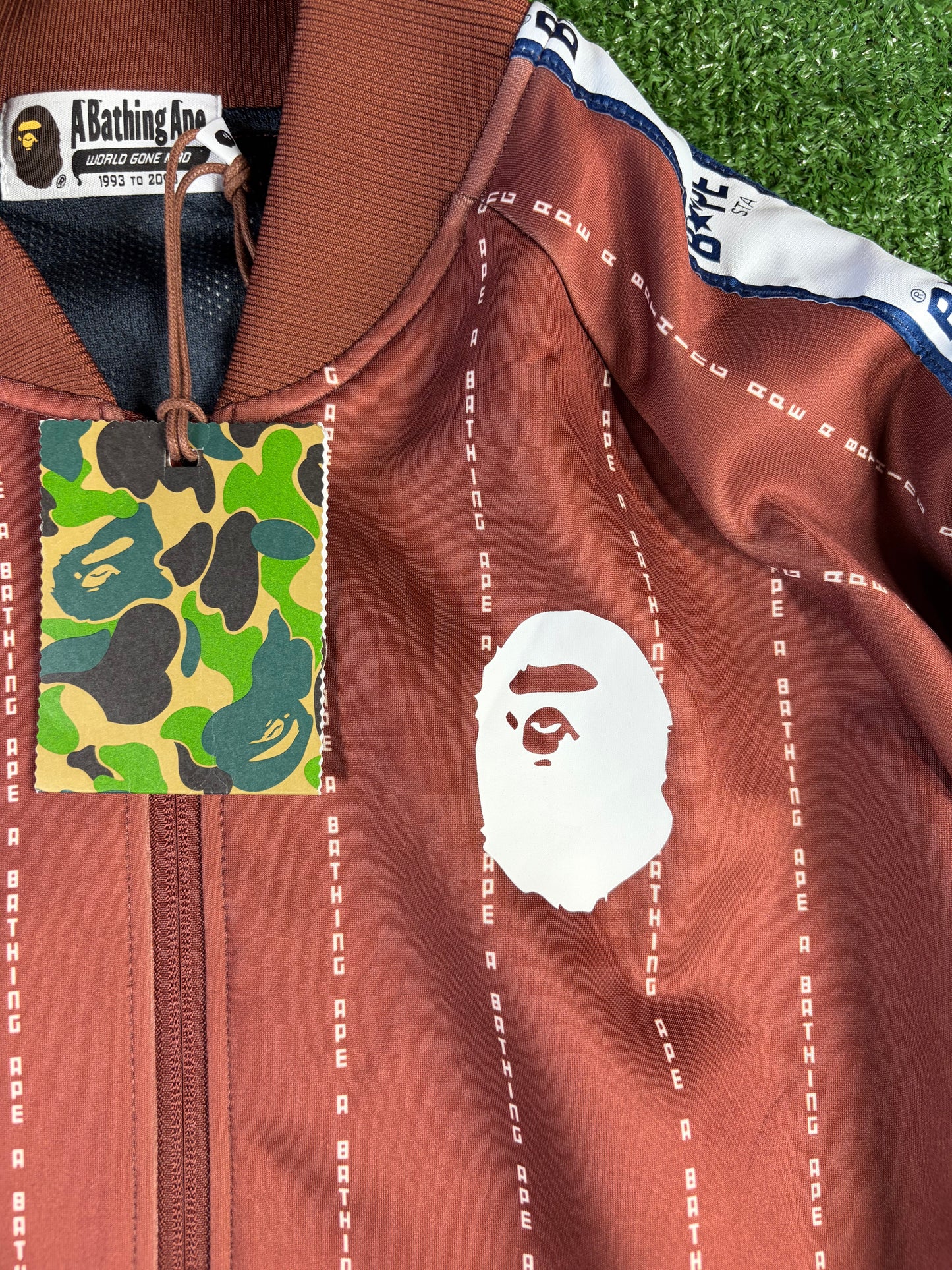 BAPE Text Stripe Full-Zip Brown Jersey Top Size Large