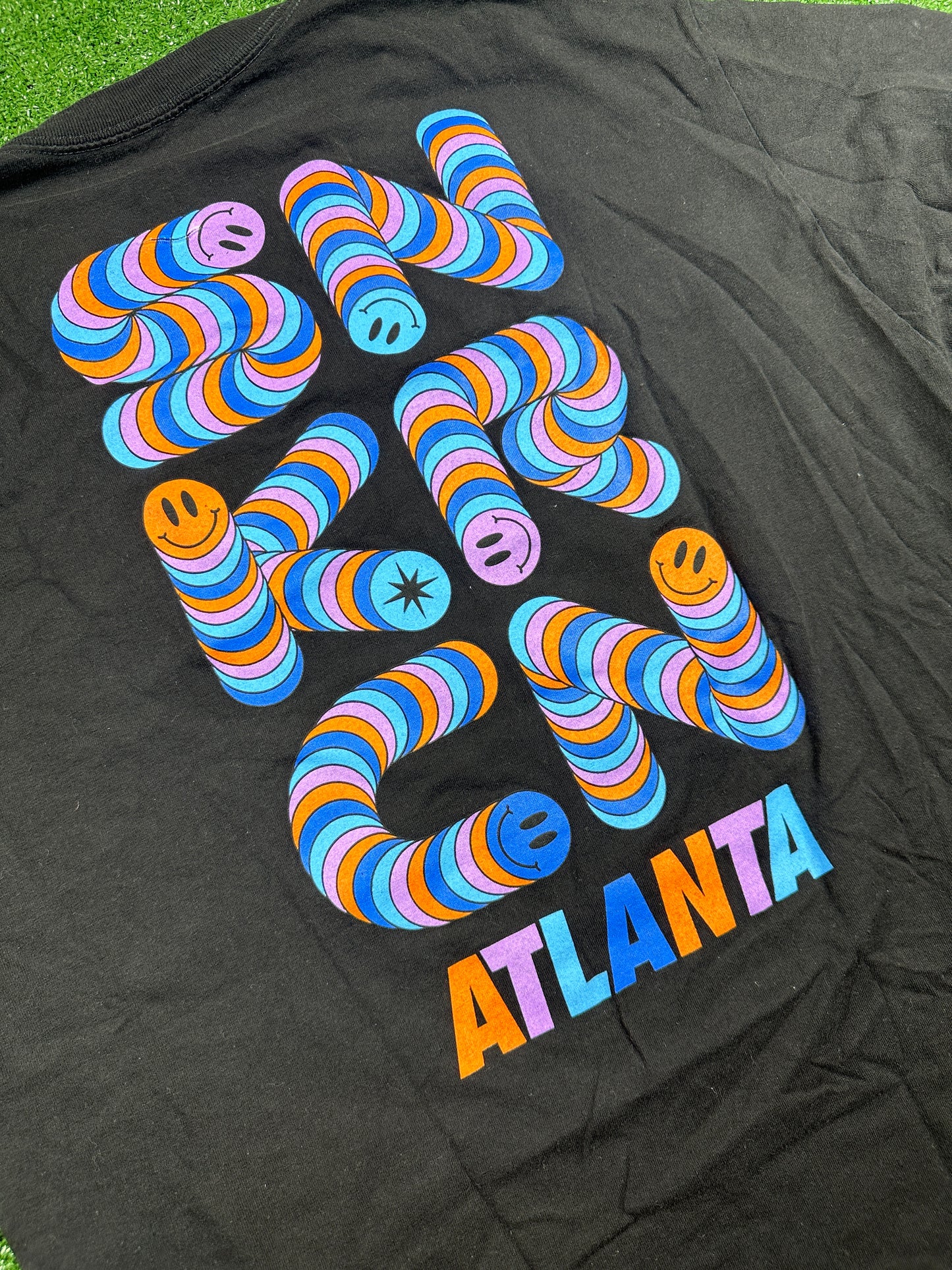 Sneaker Con Atlanta Exclusive World Tour T-Shirt (USED) - Size XL