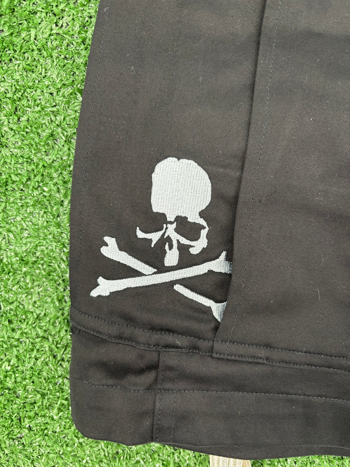 Mastermind Masterseed Black Cargo Short Pants Size Small (MSRP: $1,409)