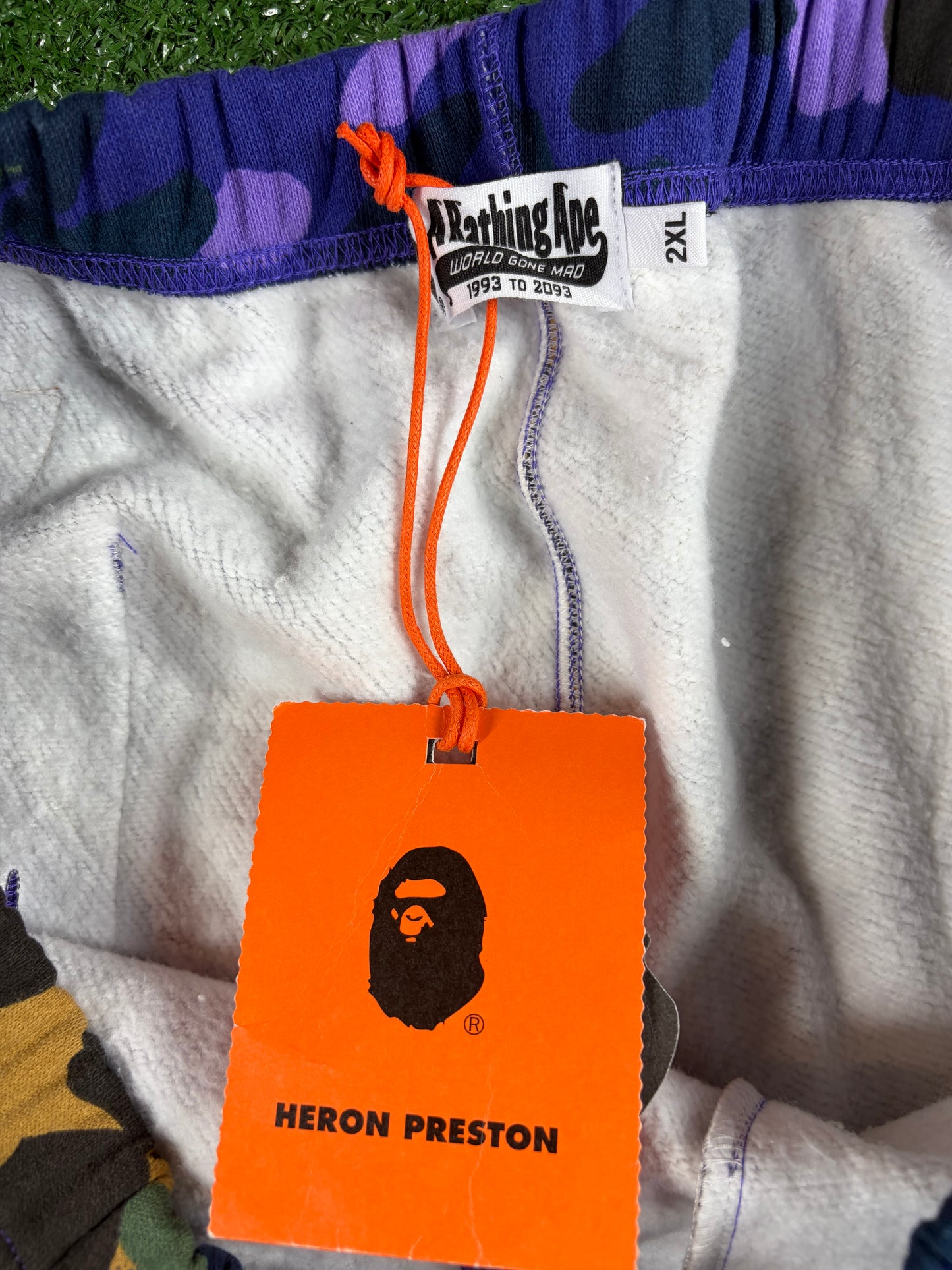 BAPE x Heron Preston Mix 1st Camo Purple Sweatpants XXL