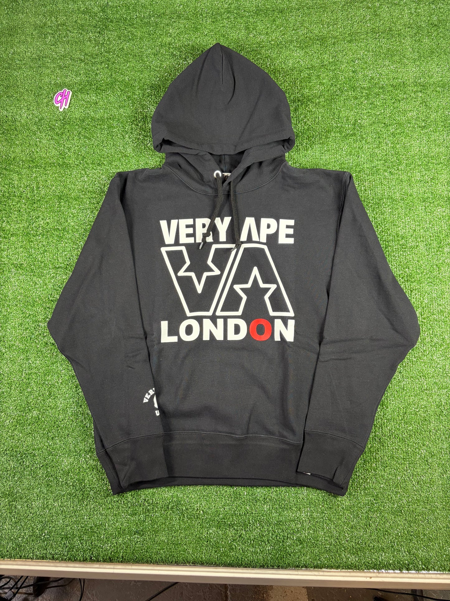 BAPE London Exclusive 'Very Ape' Black Hoodie Size Small