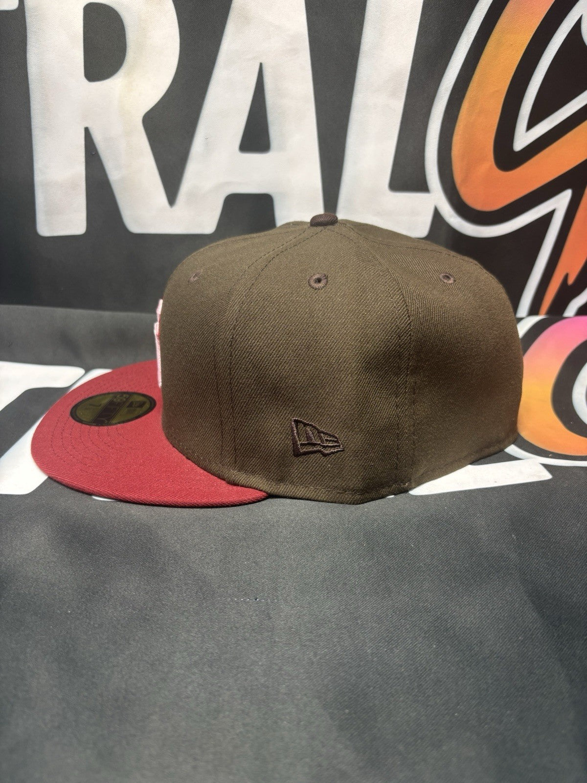 New Era MLB New York Yankees ‘Chocolate And Red’ Fitted Hat