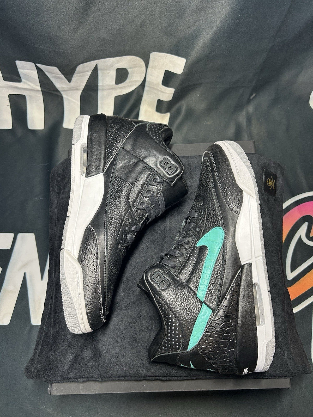 Size 10.5 - Jordan 3 X Shoe Surgeon Official Custom Commes Des Garçon X Tiffany