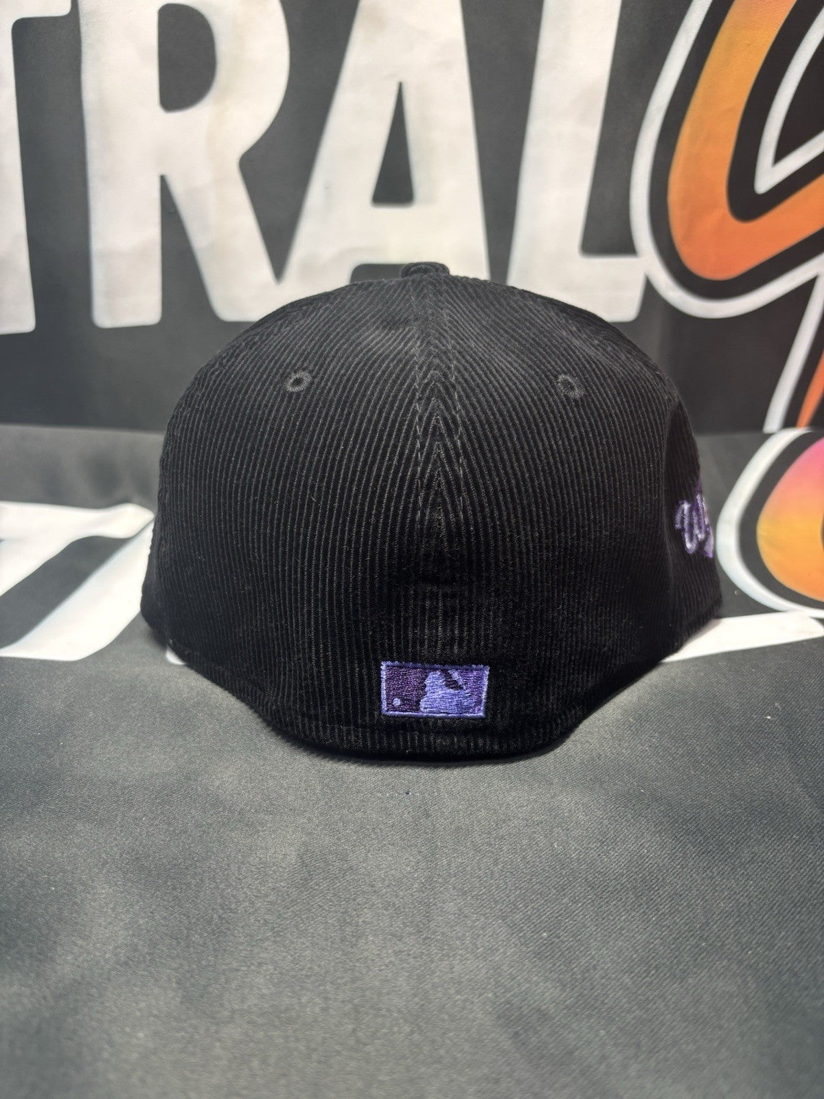 New Era MLB Toronto Blue Jays 1993 World Series Corduroy Fitted Hat