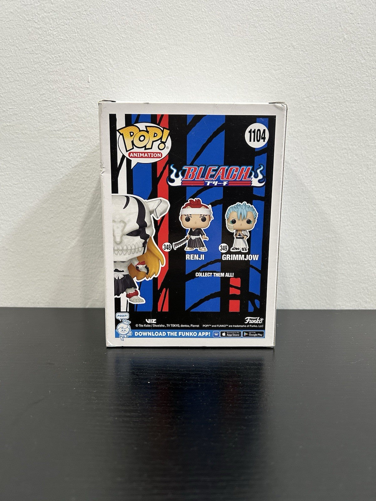 Funko Pop! Vinyl: Bleach - Fully-Hollowfied Ichigo (Chase) (Glows in the Dark) -