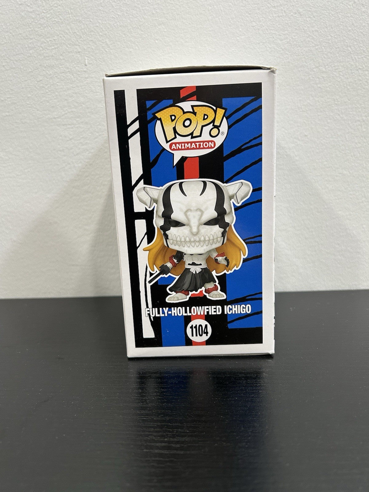Funko Pop! Vinyl: Bleach - Fully-Hollowfied Ichigo (Chase) (Glows in the Dark) -