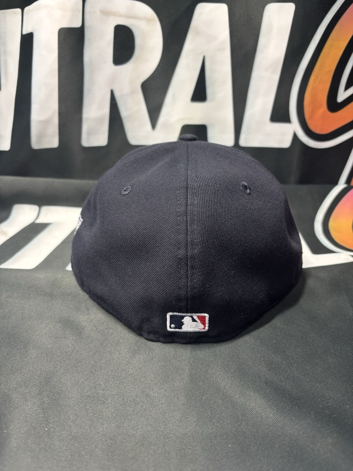 New Era MLB New York Yankees Wool 1998 World Series Patch Fitted Hat 7 3/4