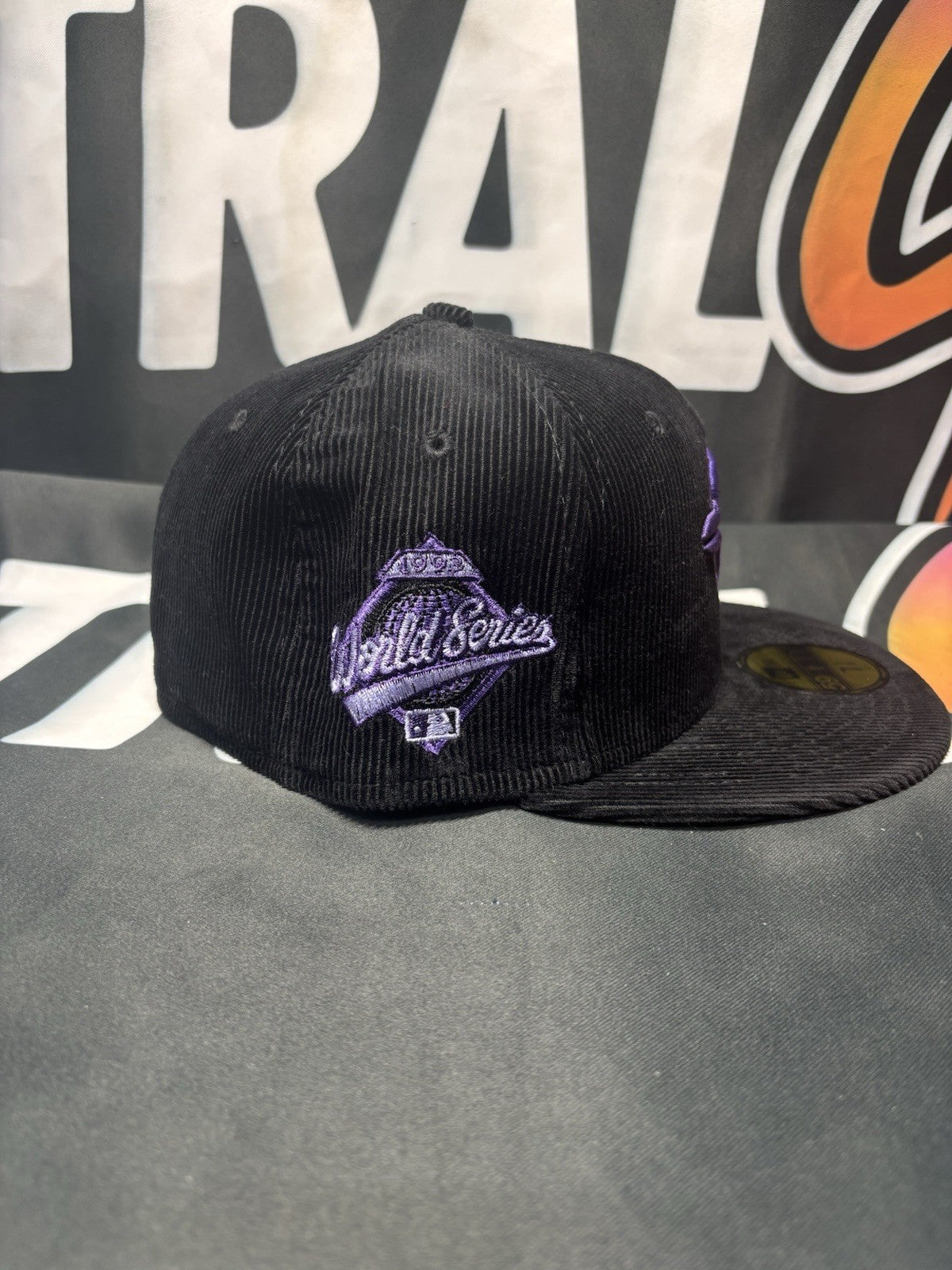 New Era MLB Toronto Blue Jays 1993 World Series Corduroy Fitted Hat