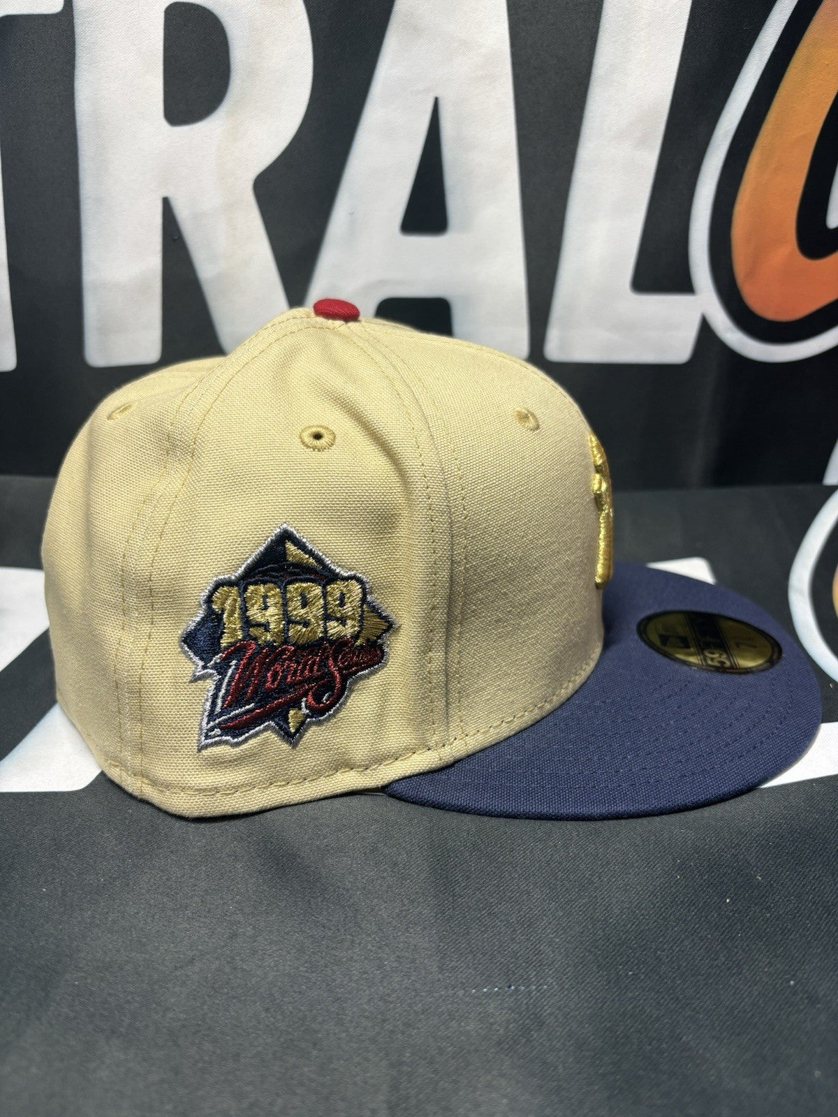 New Era MLB New York Yankees Gold 1999 World Series Patch Fitted Hat