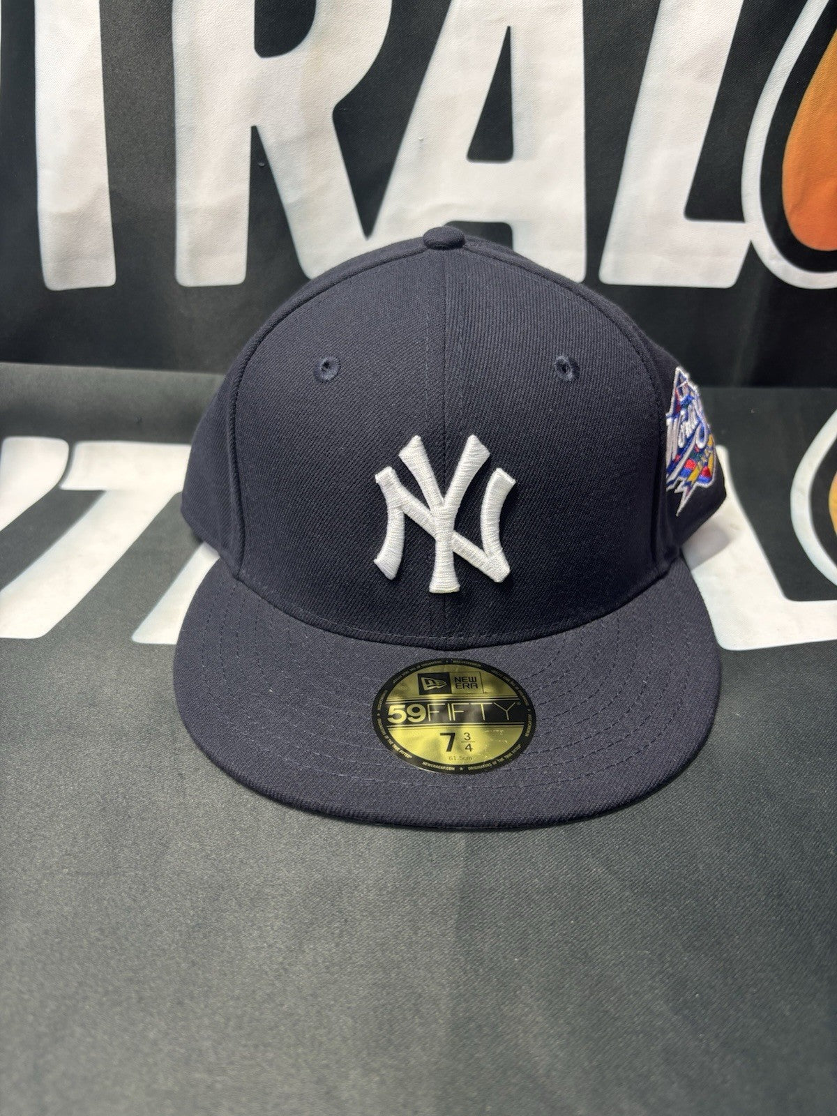 New Era MLB New York Yankees Wool 1998 World Series Patch Fitted Hat 7 3/4
