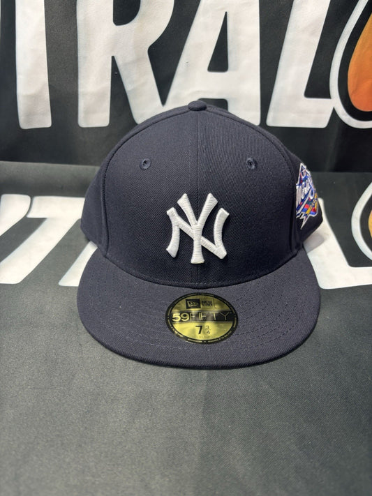 New Era MLB New York Yankees Wool 1998 World Series Patch Fitted Hat 7 3/4