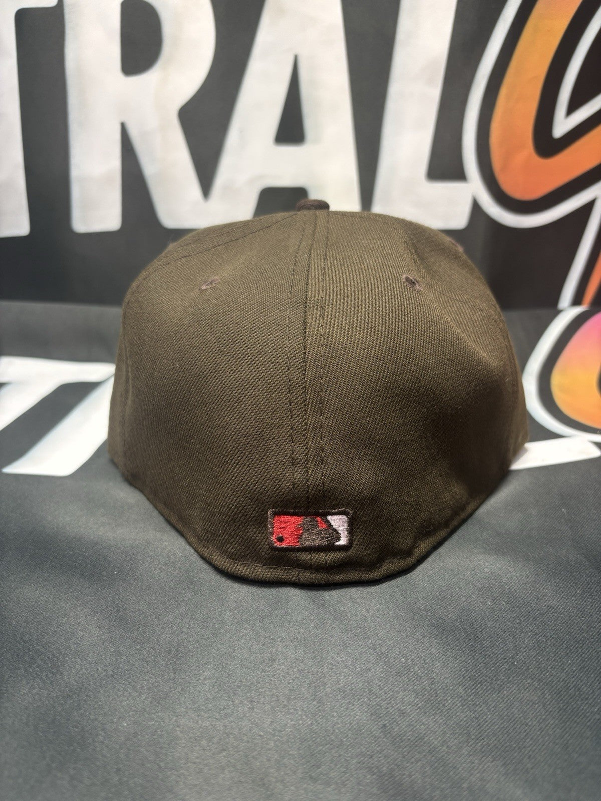 New Era MLB New York Yankees ‘Chocolate And Red’ Fitted Hat