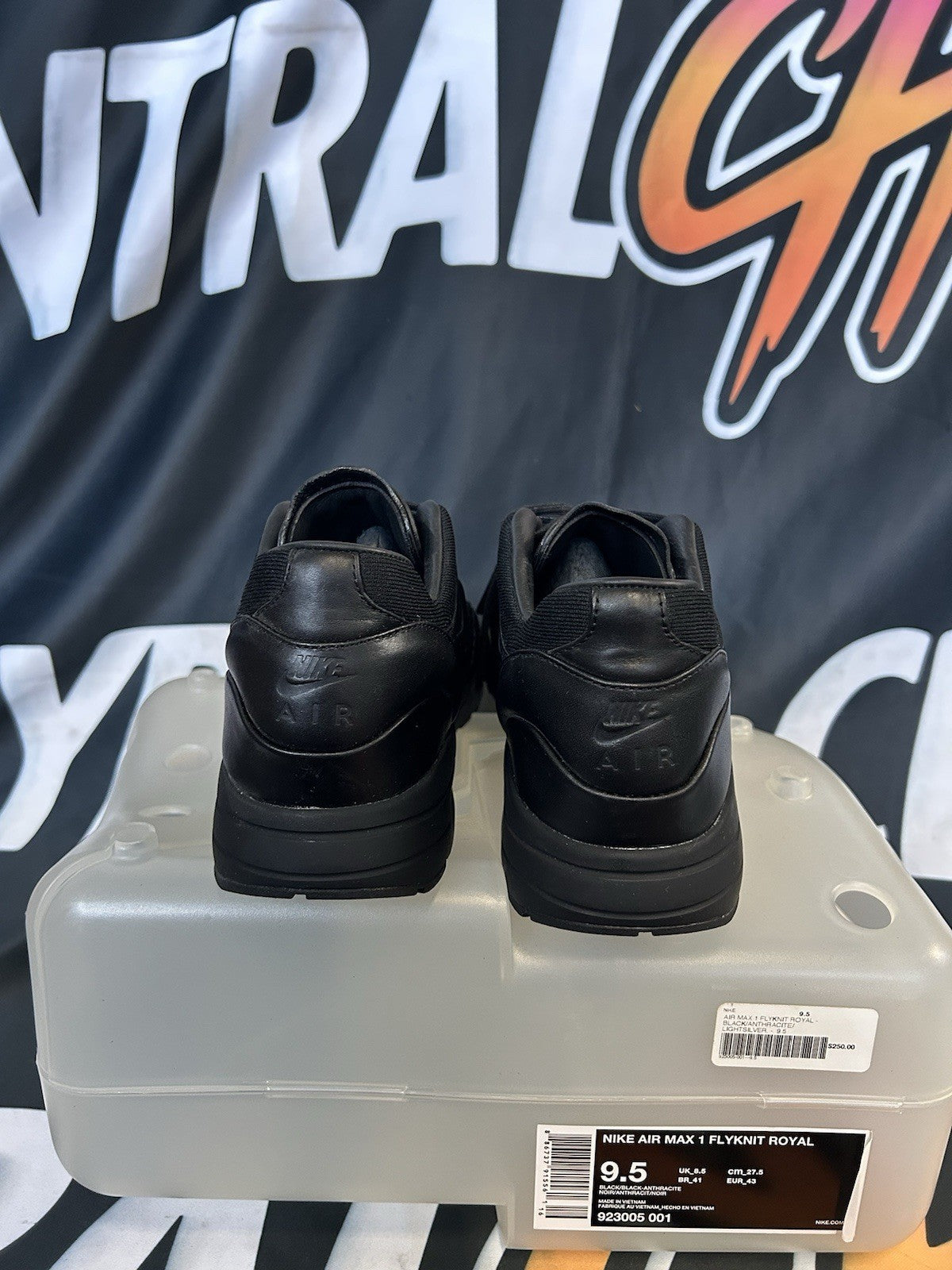 Size 9.5 - Arthur Huang x NikeLab Air Max 1 Ultra 2.0 Flyknit Royal