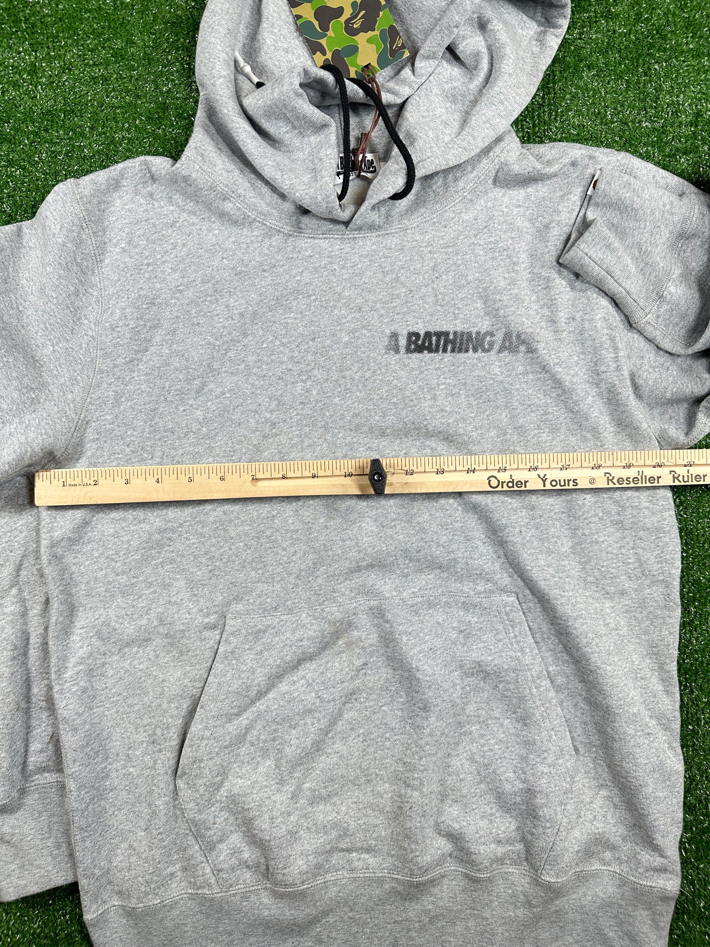 BAPE Grey 'Fading Logo' Pullover Hoodie (STAINED) - Size Large