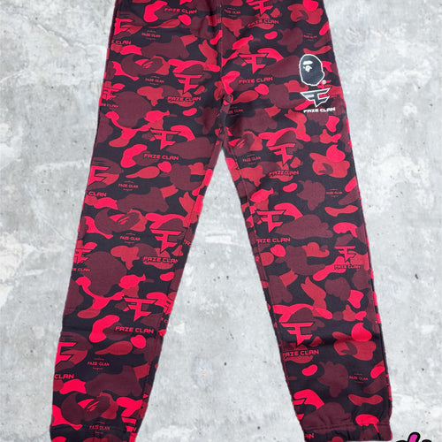 BAPE X Faze Clan Red Camo Sweatpants Size Small