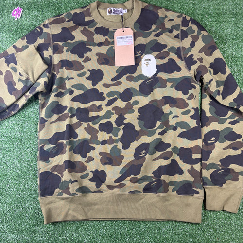 Bape 1st Camo Green Crewneck Sweater Size XL