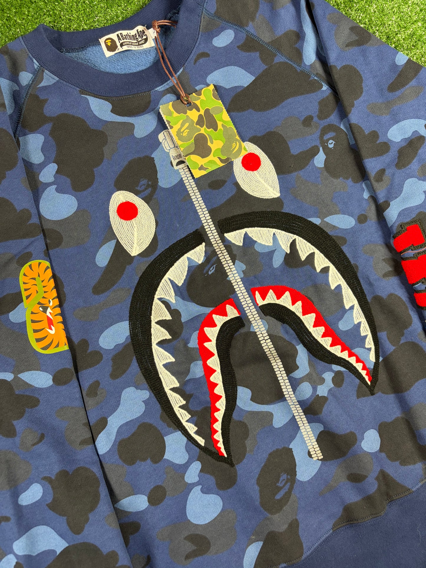 BAPE Color Camo Navy Embroidery Shark Crewneck Large