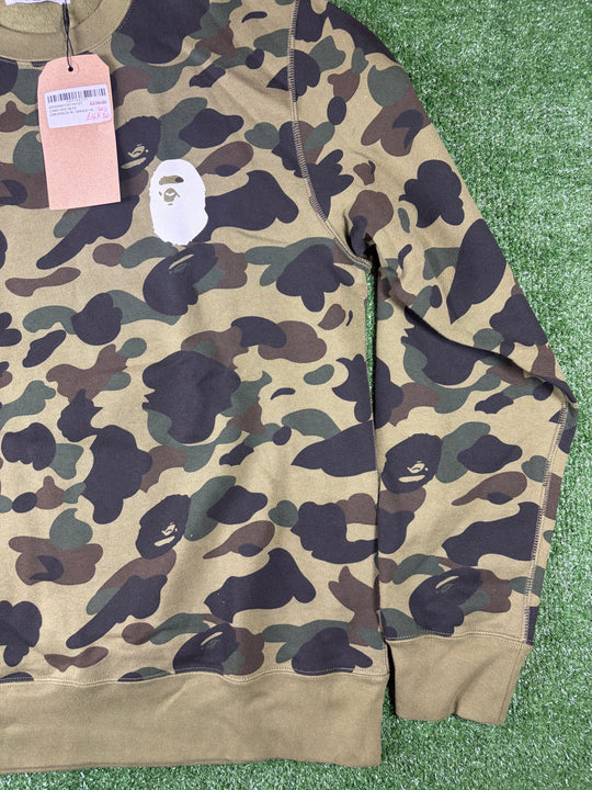 Bape 1st Camo Green Crewneck Sweater Size XL