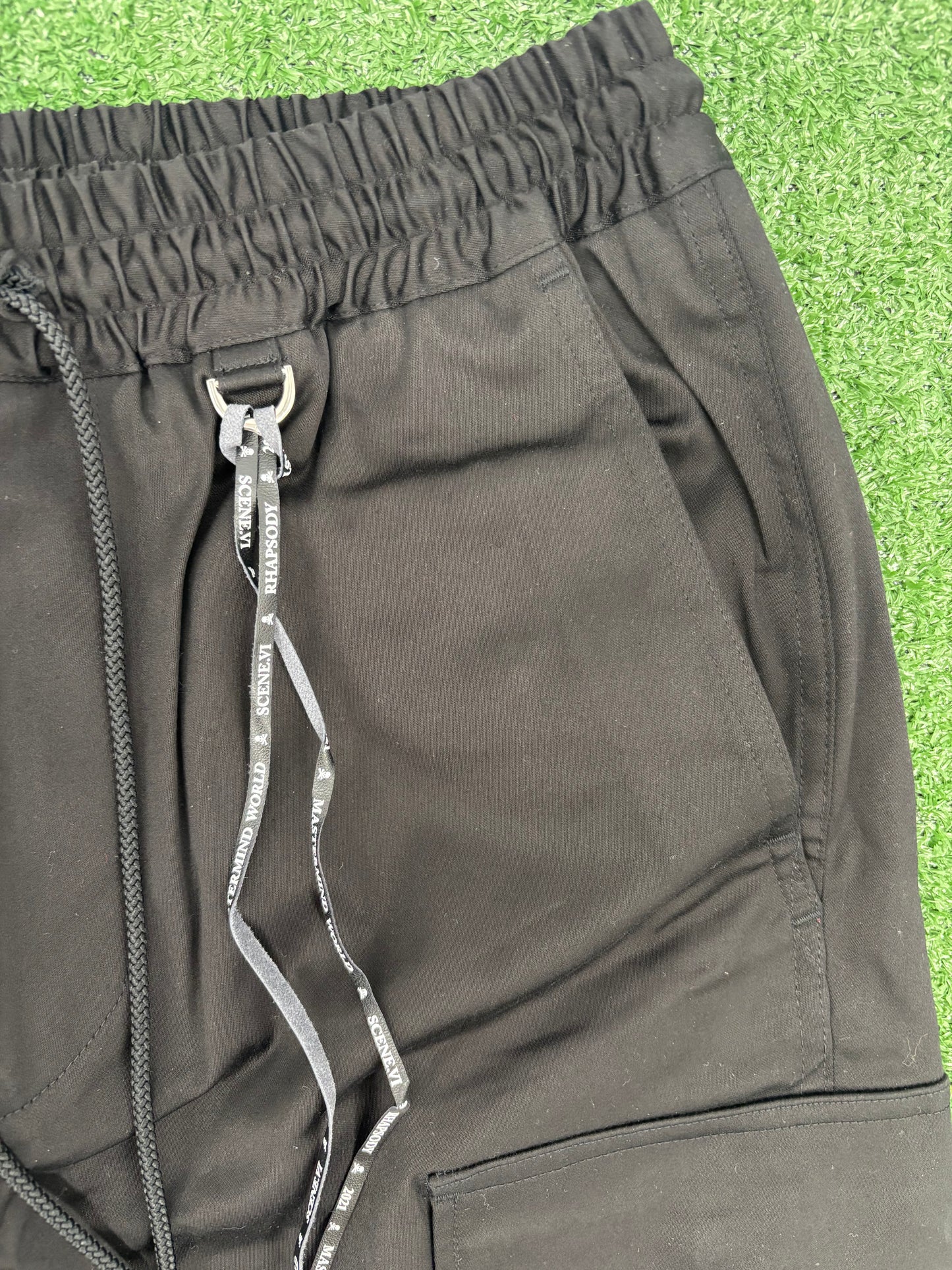 Mastermind World Masterseed Black Cargo Pants Size Medium (MSRP: $1,685)