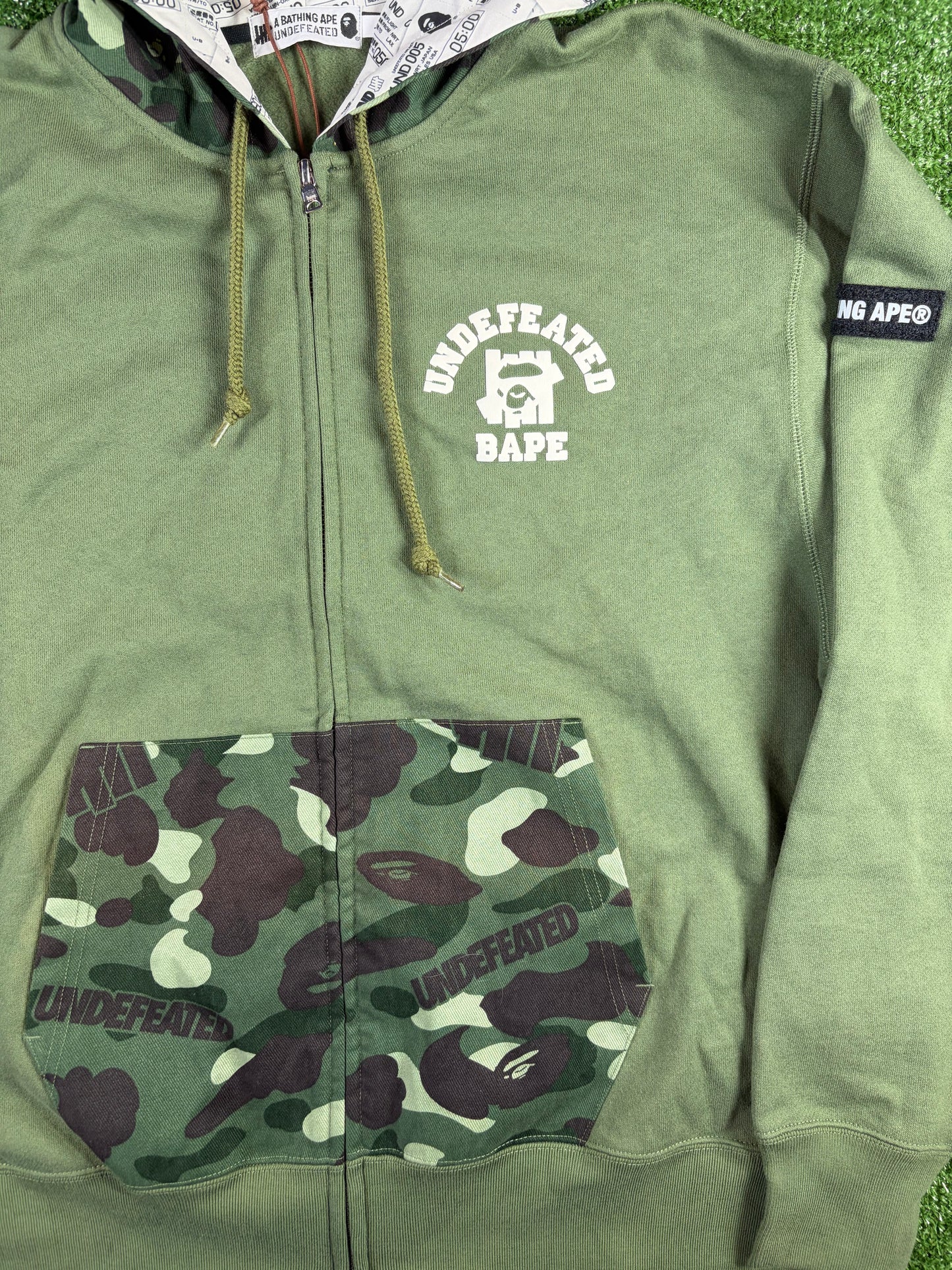 Bape X Undefeated Green Color Camo Zip-Up Hoodie Medium
