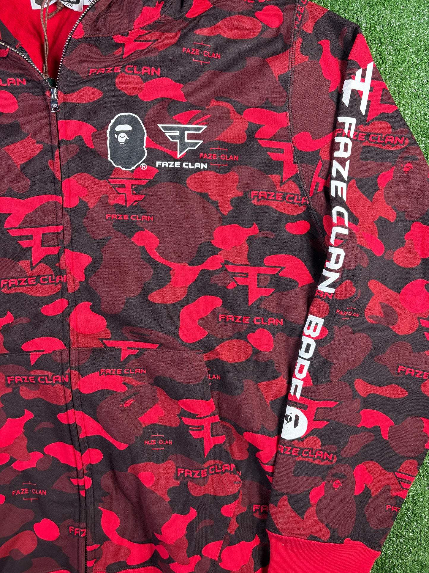 BAPE x Faze Clan Red Camo Full Zip Hoodie Size XXL