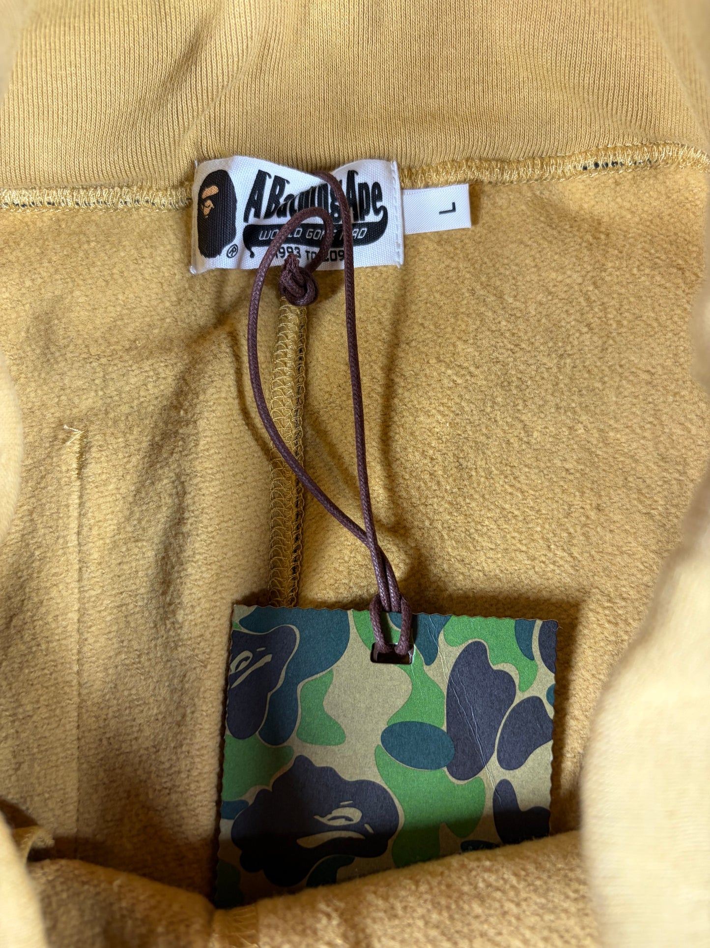 Bape 1st Camo Shark Slim Sweat Pants SS22 Size Large