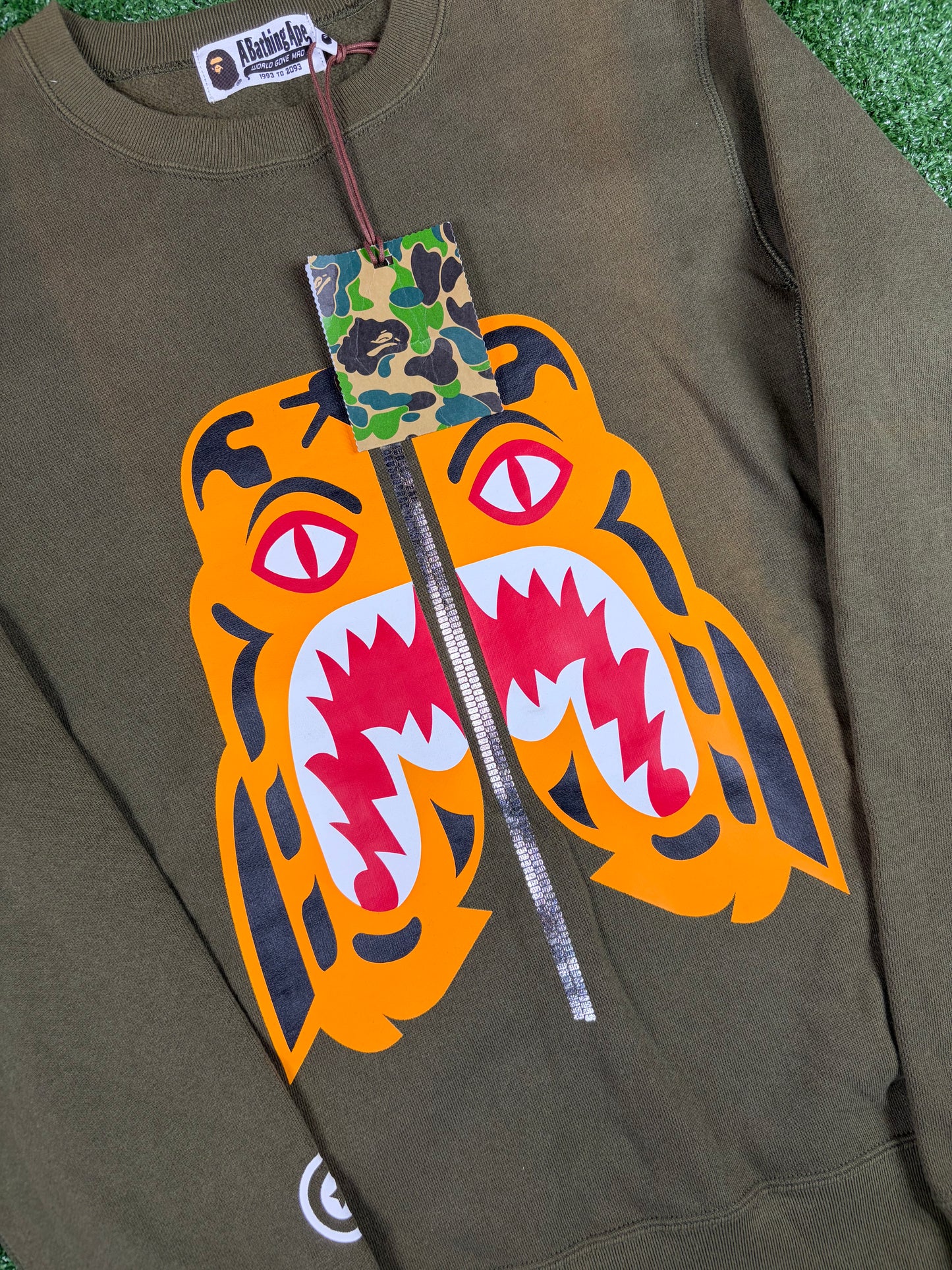 BAPE Tiger HeavyWeight Olive Crewneck FW19 Size Medium