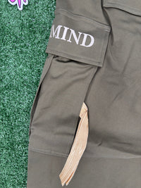 Mastermind World Parachute Olive Cargo Pants Size Medium (MSRP: $1,998)