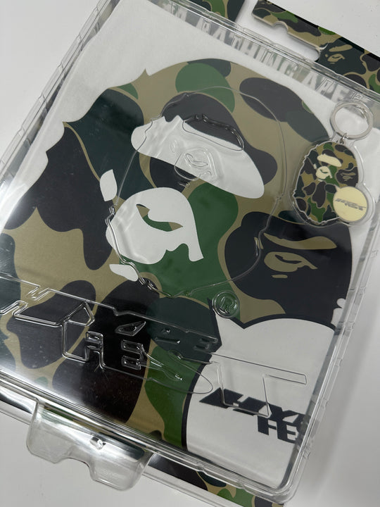 BAPE 2018 Hypefest S/S T-Shirt With Keychain Set - Size Small