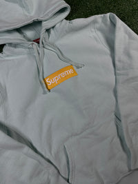 Supreme Box Logo 'Ice Blue' FW 17 Exclusive Pullover Hoodie - Size Medium