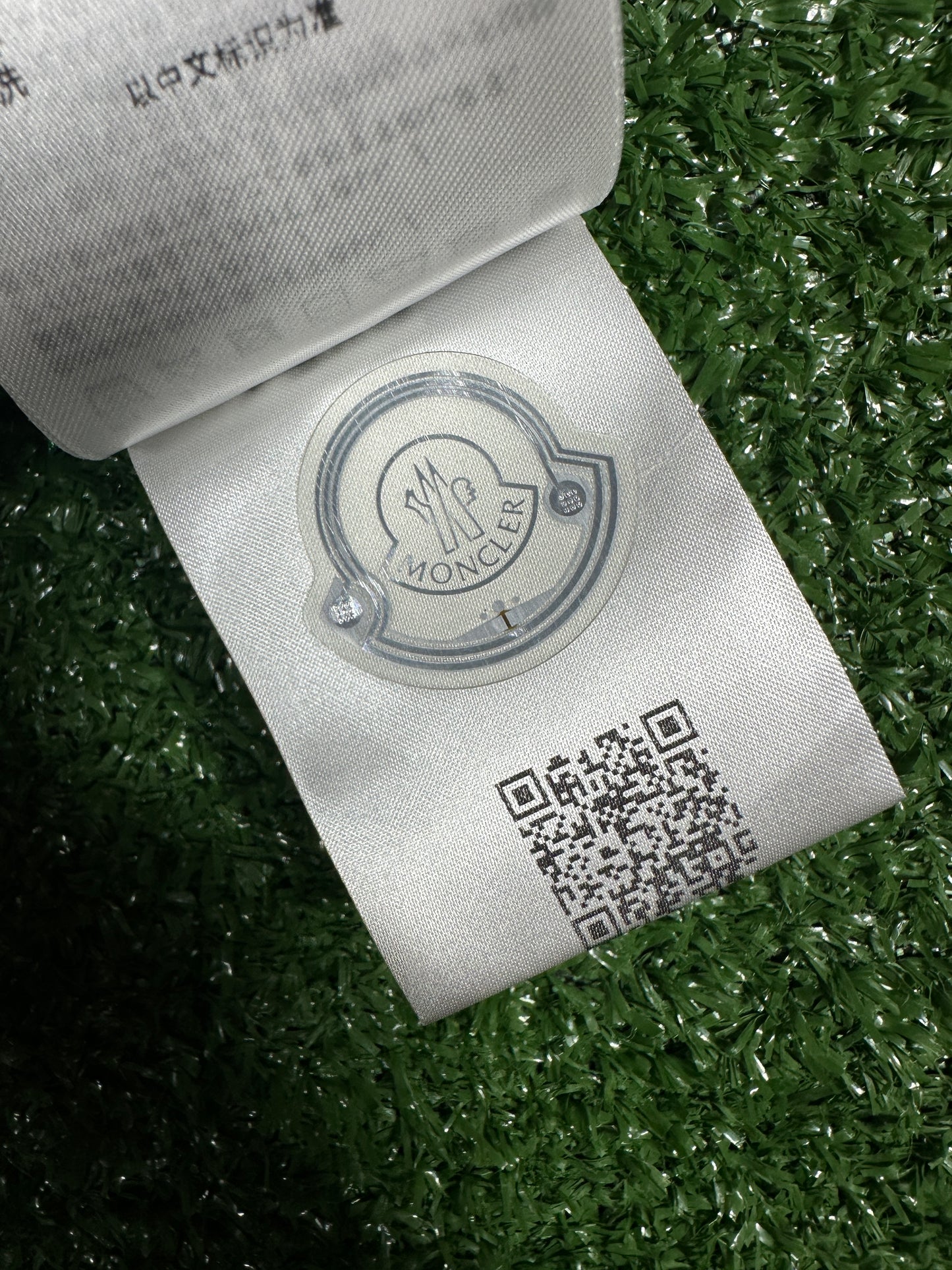 Moncler Green 'Bubble Running' Brand New Men's T-Shirt - Size Small