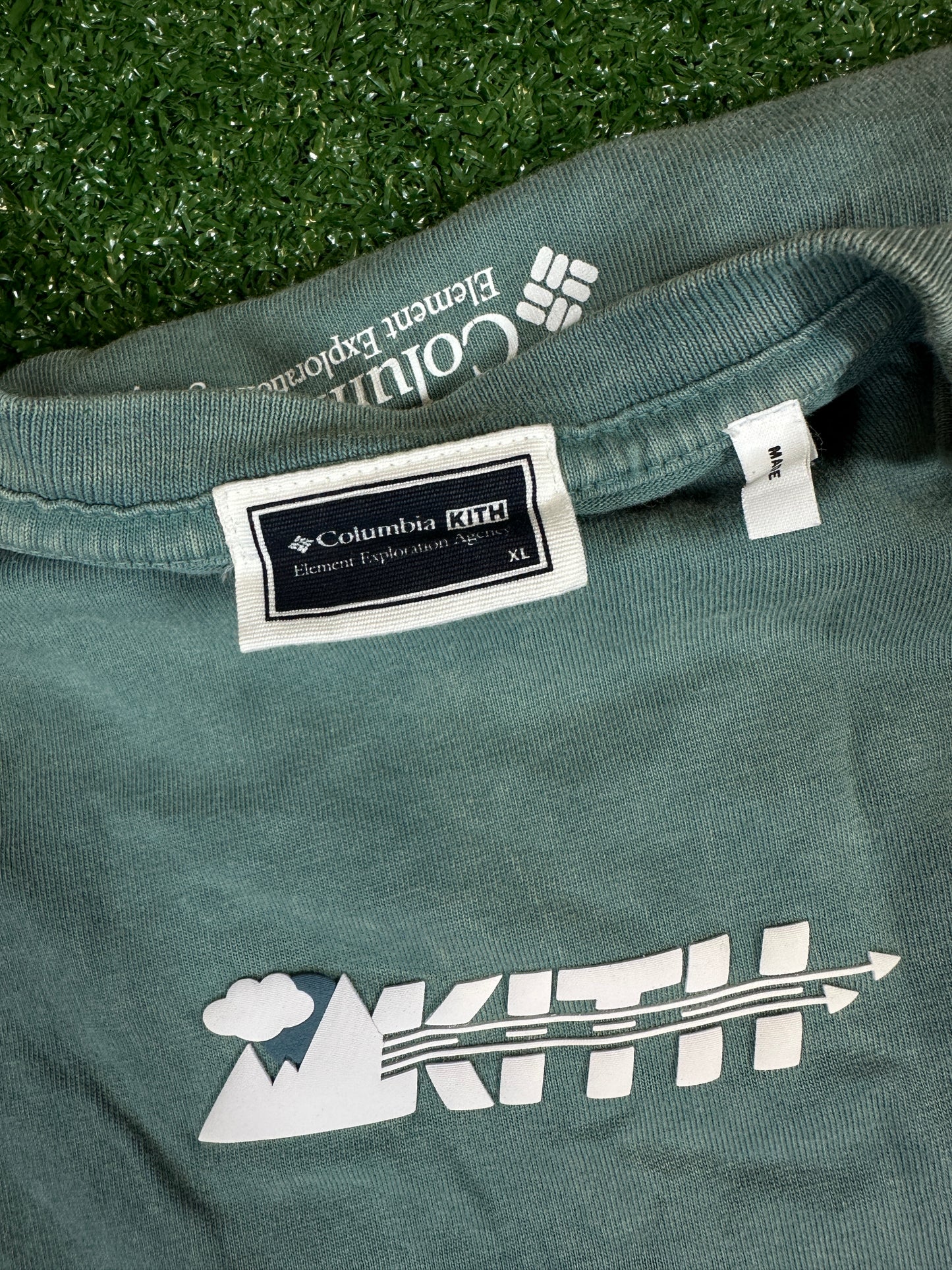 Kith X Columbia Eea Rain Mountain Teal Men's T-Shirt (USED) - Size XL