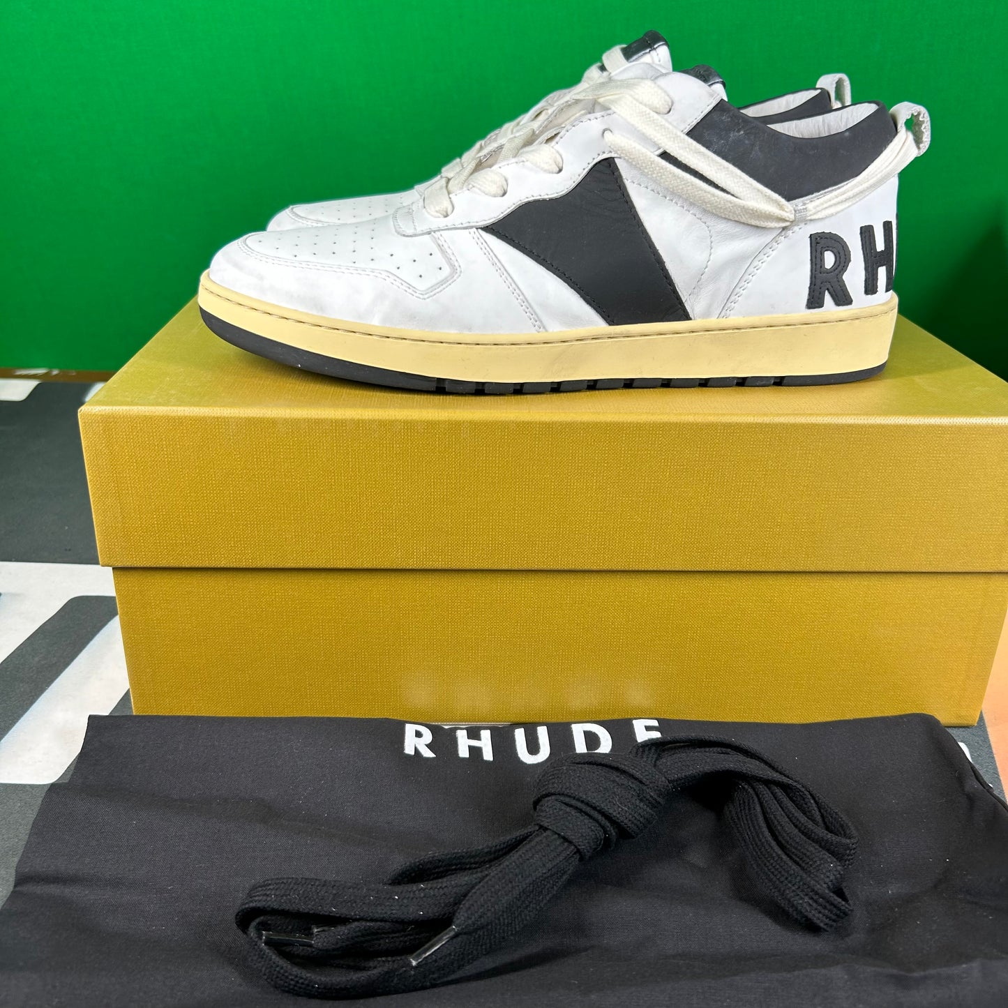RHUDE Authentic Rhecess Sneaker Low White/Black MSRP:$680.00 Size 7 Mens Shoe