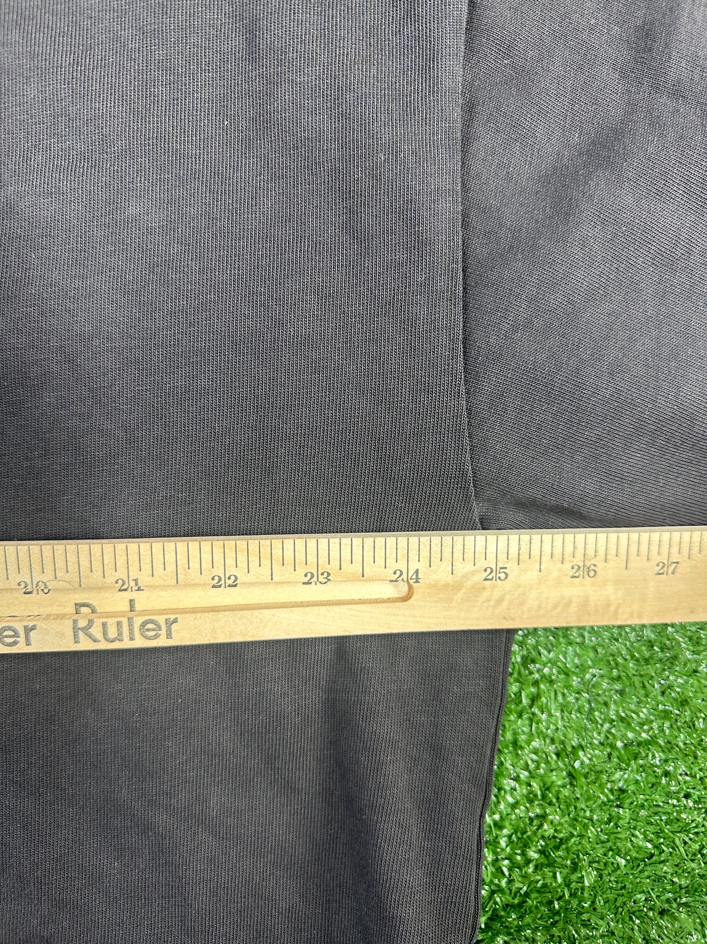 Yeezy Season 5 'Crest Logo' Heavyweight Black S/S T-Shirt - Size Medium