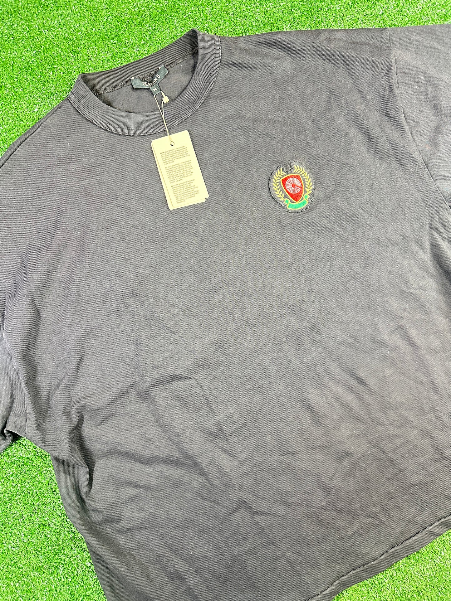 Yeezy Season 5 'Crest Logo' Heavyweight Black S/S T-Shirt - Size Medium