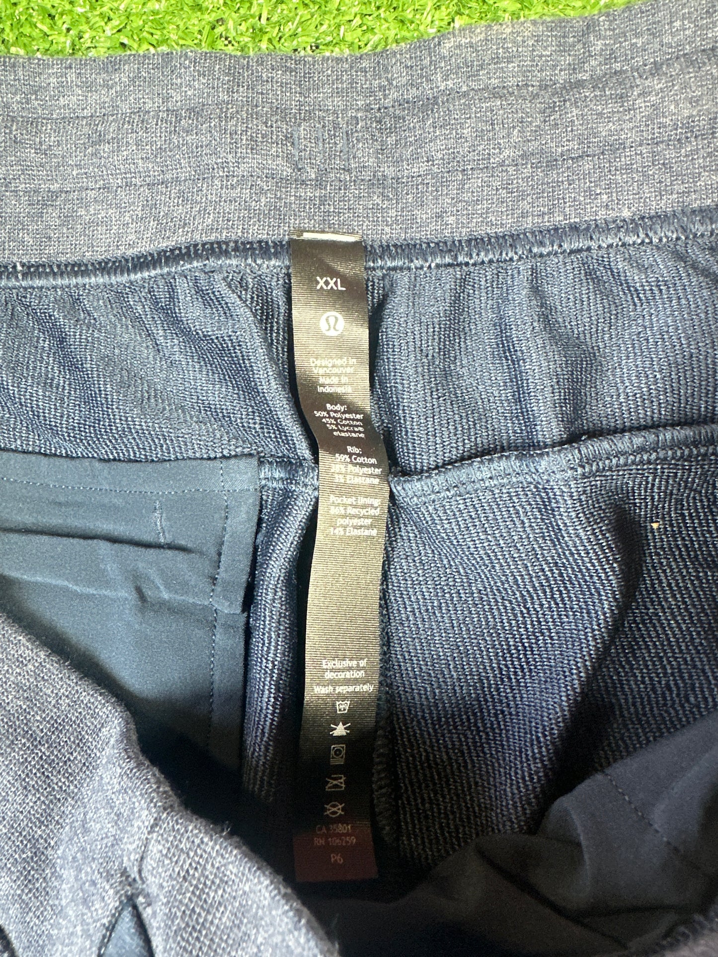 Lulu Lemon X NFL New York Giants Men's Sweatpants - Size XXL