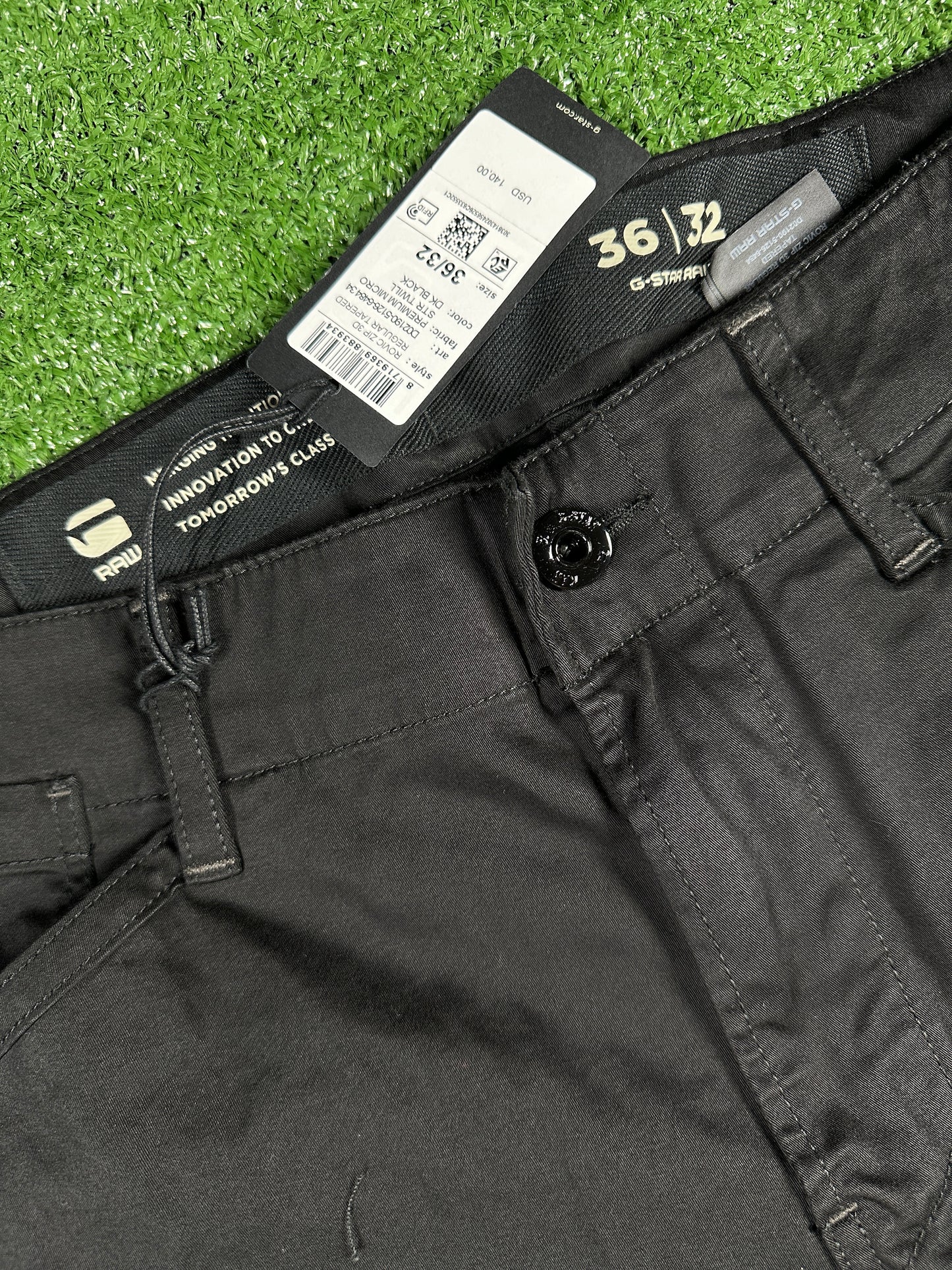 G-Star Raw Rovic Zip 3D Tapered Men's Black Cargo Pants - Size 36W/32L