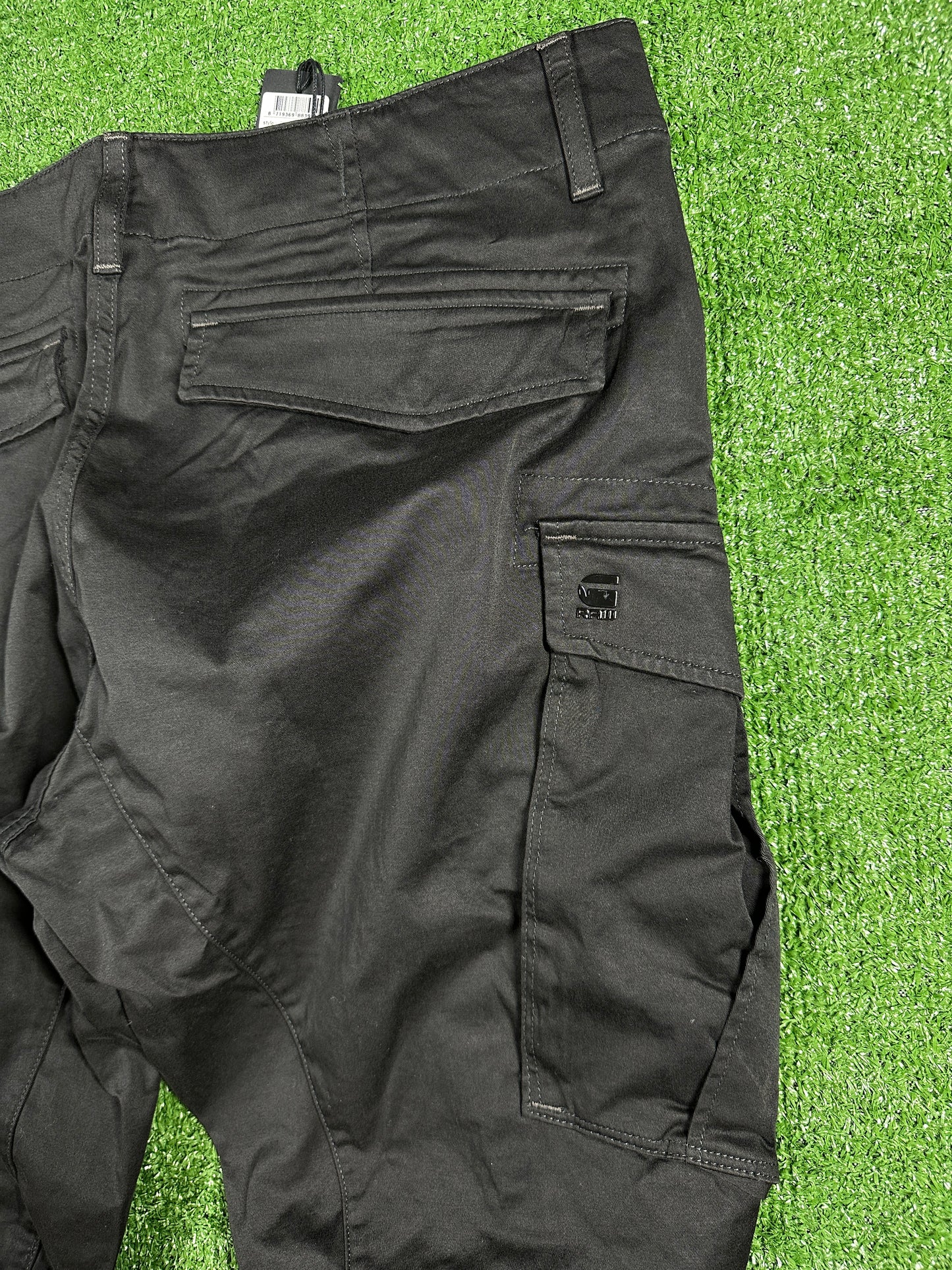 G-Star Raw Rovic Zip 3D Tapered Men's Black Cargo Pants - Size 36W/32L