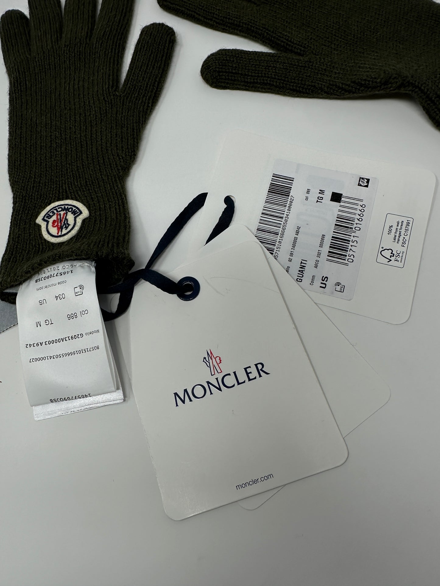 Moncler Logo Distressed Olive Gloves Brand New Authentic - Size Medium