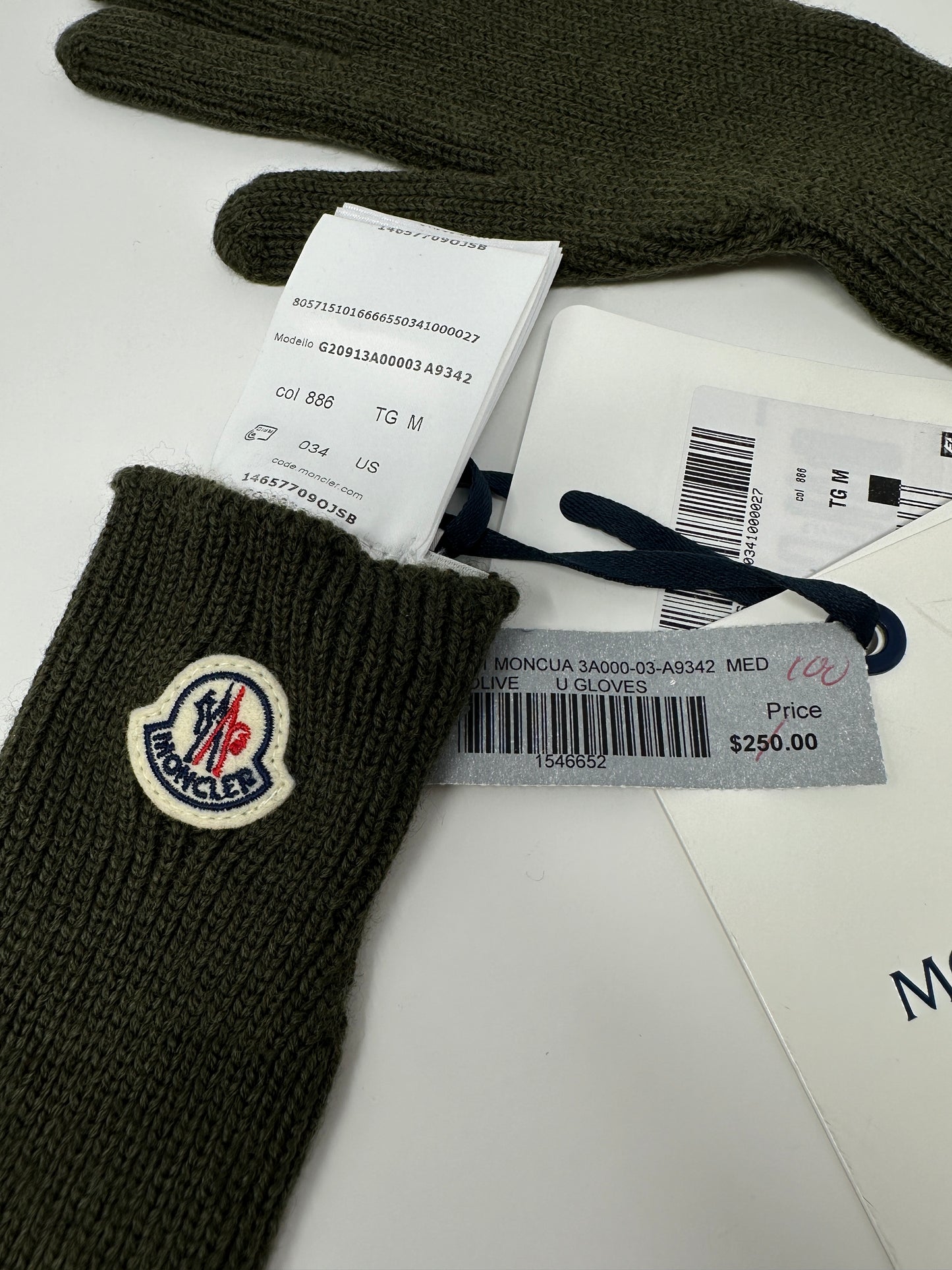 Moncler Logo Distressed Olive Gloves Brand New Authentic - Size Medium