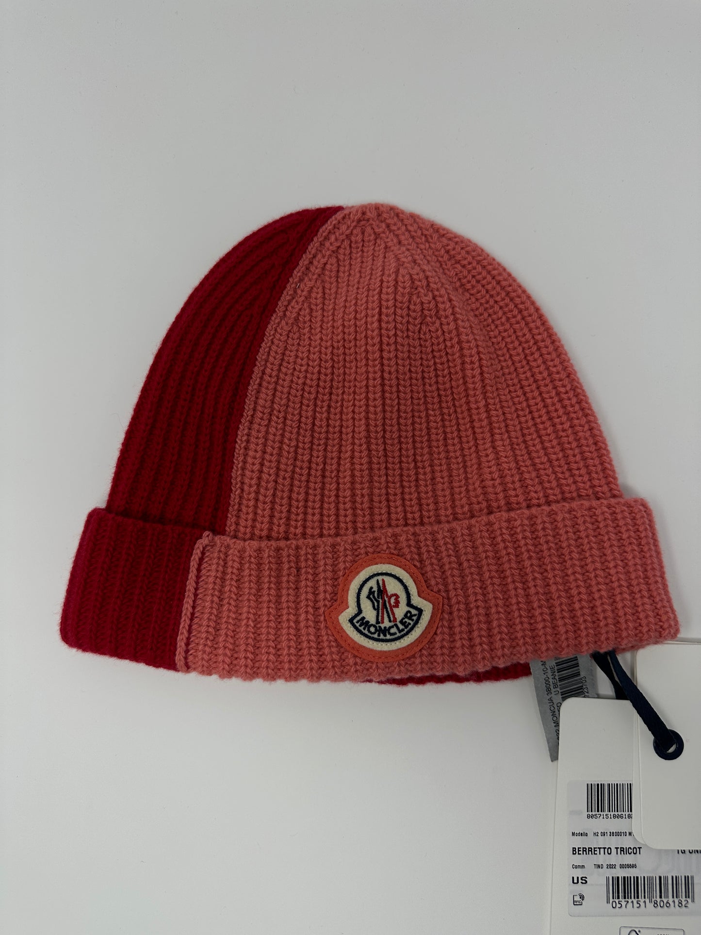 Moncler Berreto Tricot Beanie in Red/pink