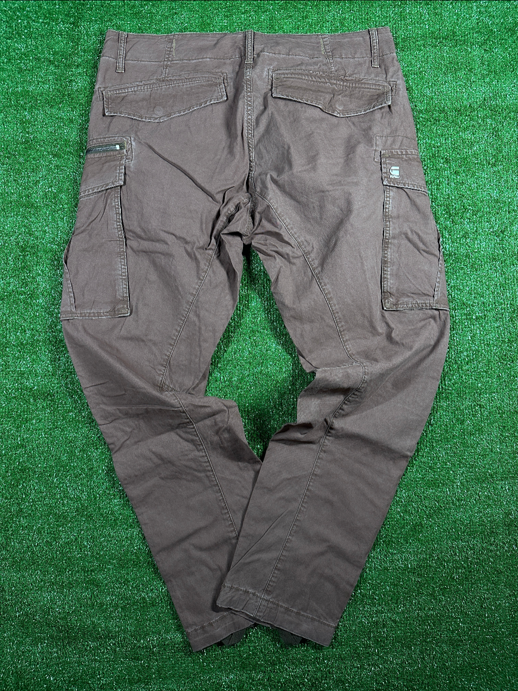 G-Star Men's Rovic 3D Cargo Zip Pants in Burgundy - Size 36W/32L