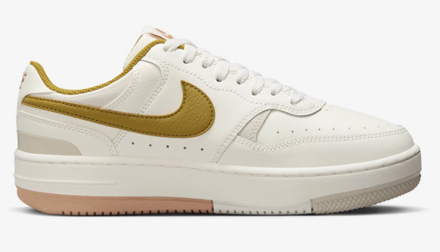 Nike Women's Gamma Force Sail/Light Orewood Brown Sneakers - Size 9.5W