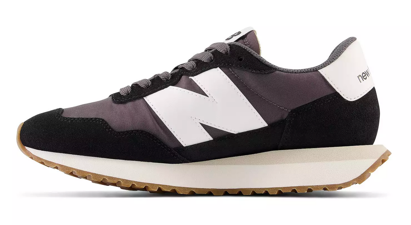 New Balance Women's 237 Black/White/Grey Running Sneakers - Size 6W