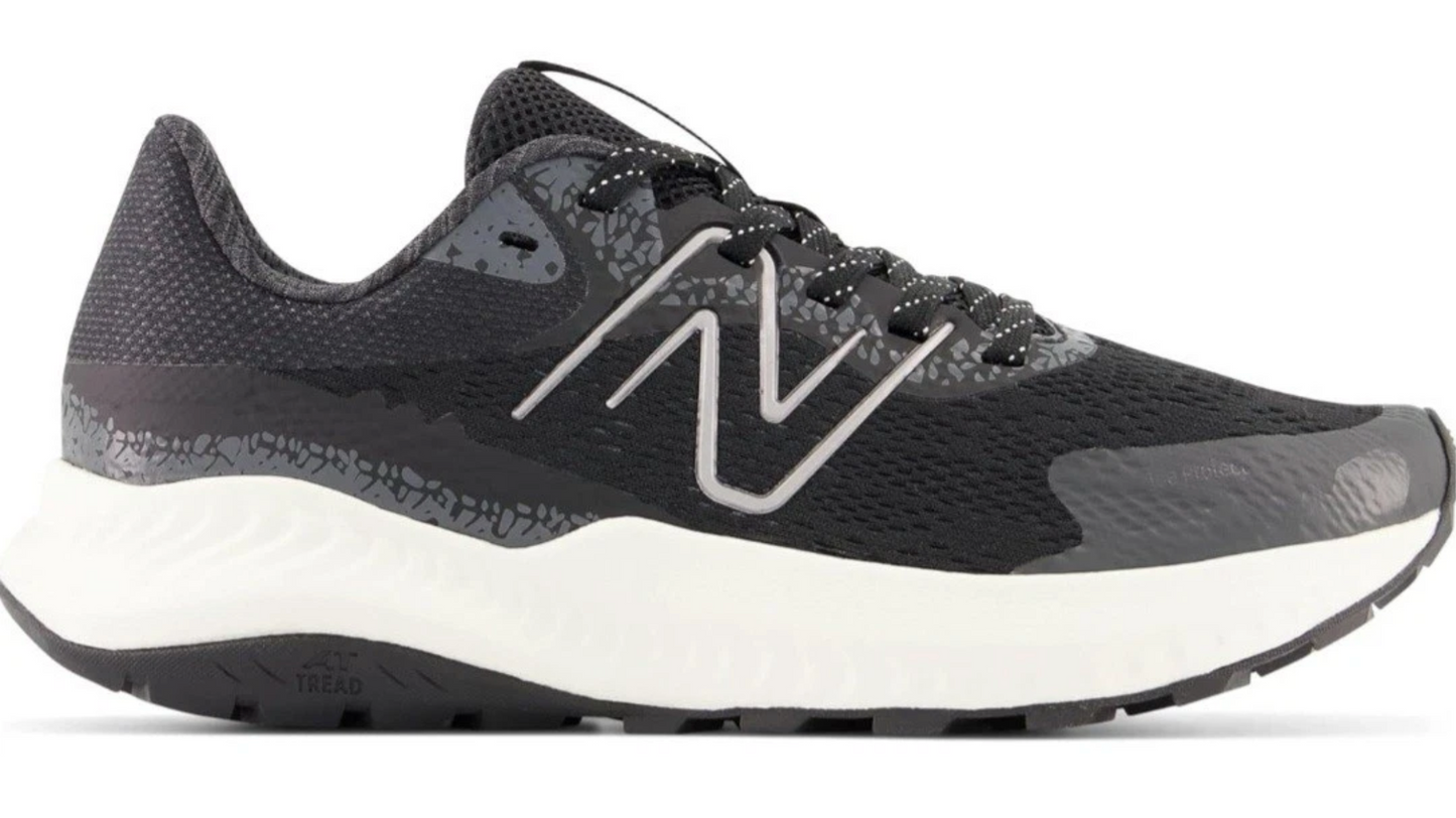 New Balance Women's DynaSoft Nitrel V5 Black/White Wide Sneakers - Size 8W